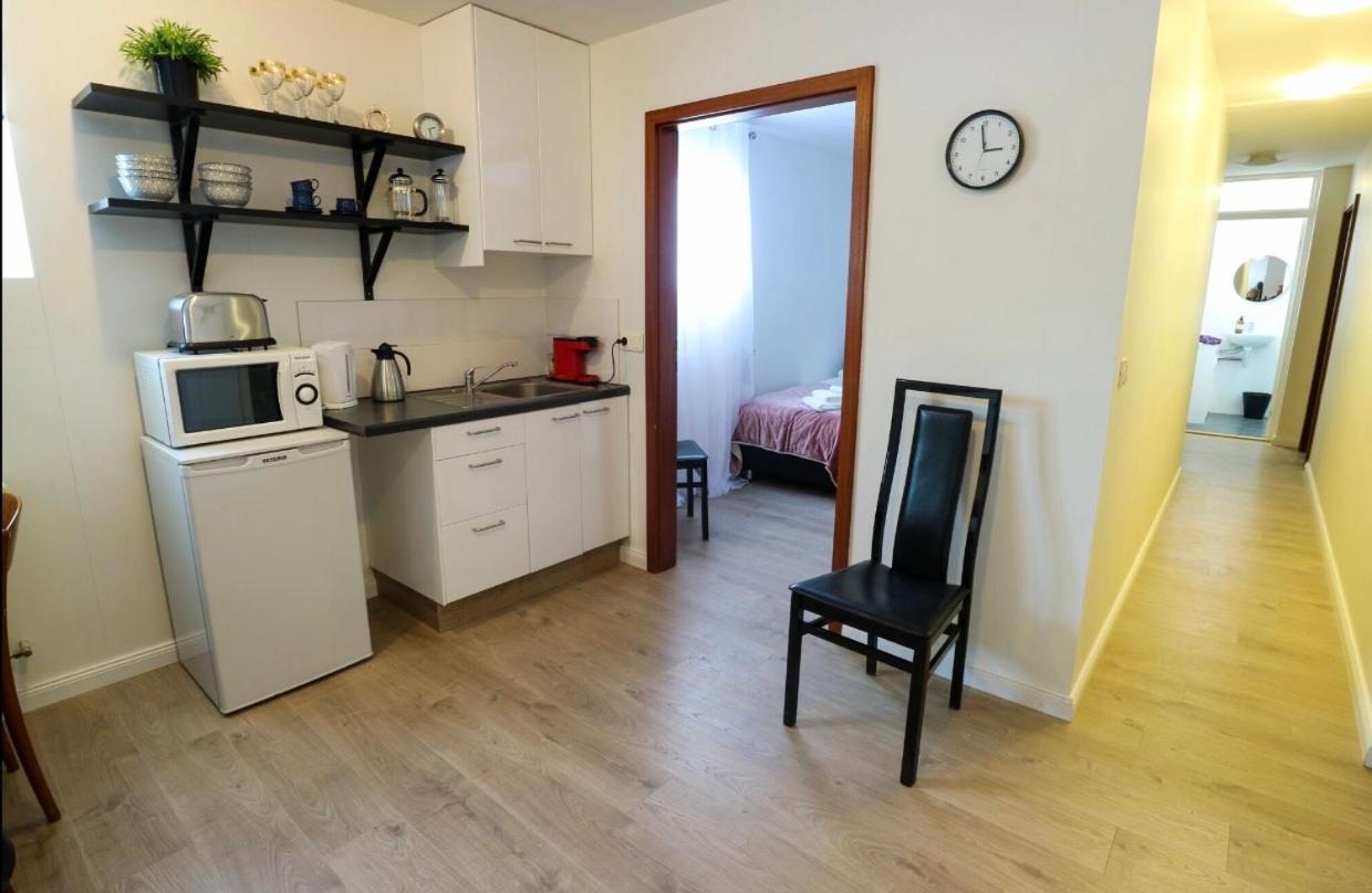 Готель 10B Gamla Laeknishusith Hg15108 Saudarkrokur Екстер'єр фото